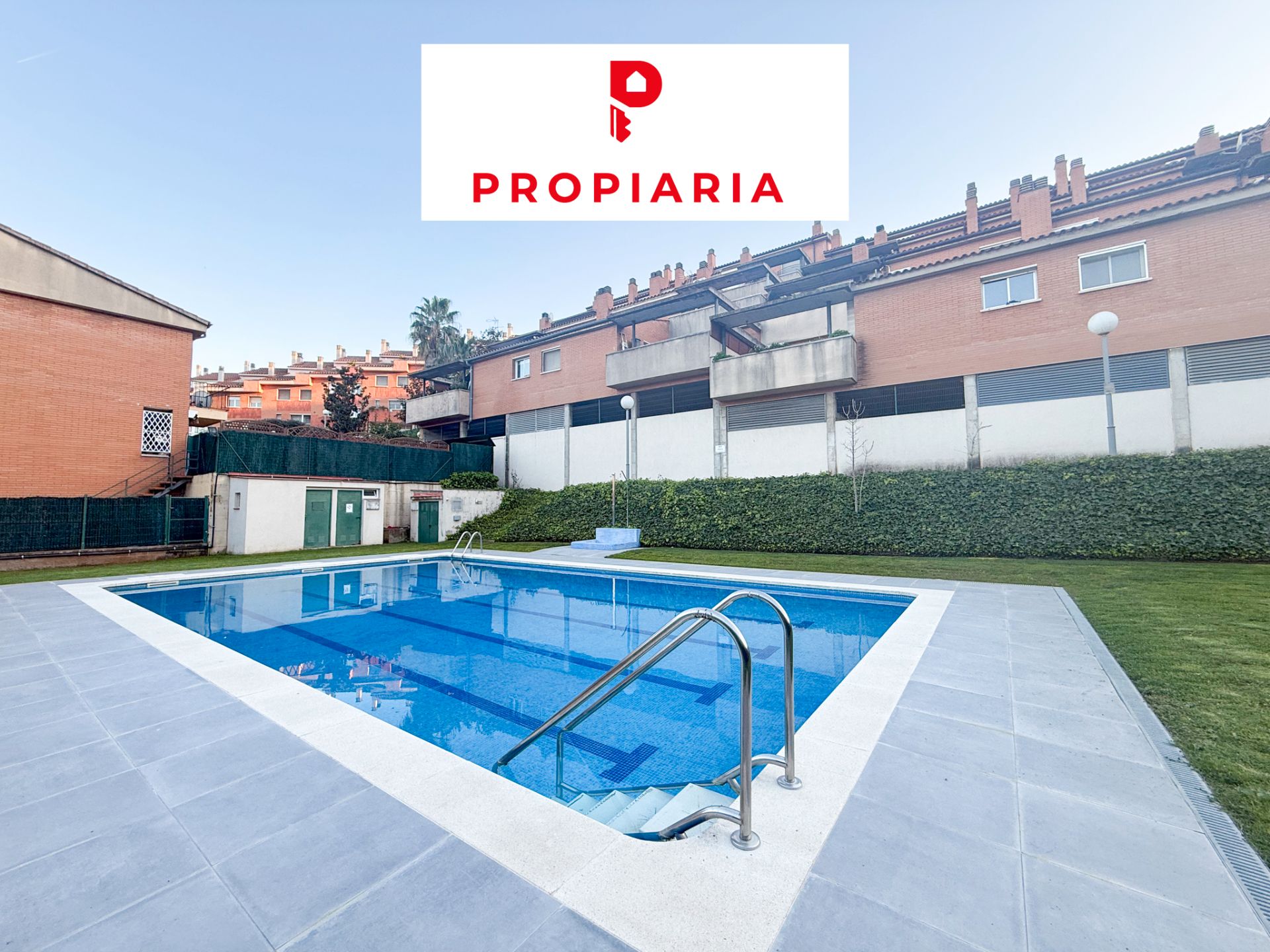 Swimming pool of Flat for sale in Sant Vicenç Dels Horts  with Air Conditioner, Heating and Terrace