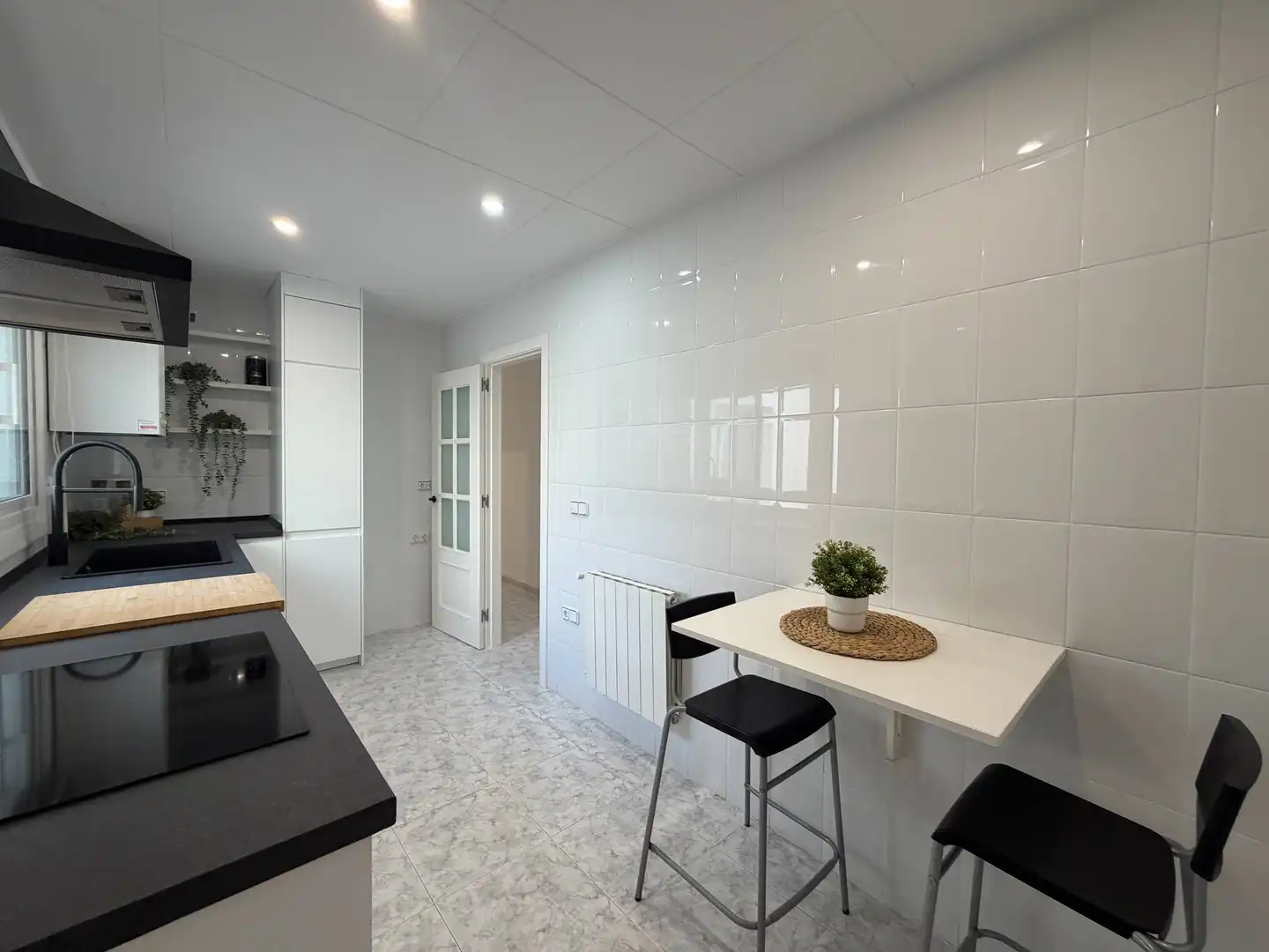 Cocina de Apartamento en venta en Roses con Balcón