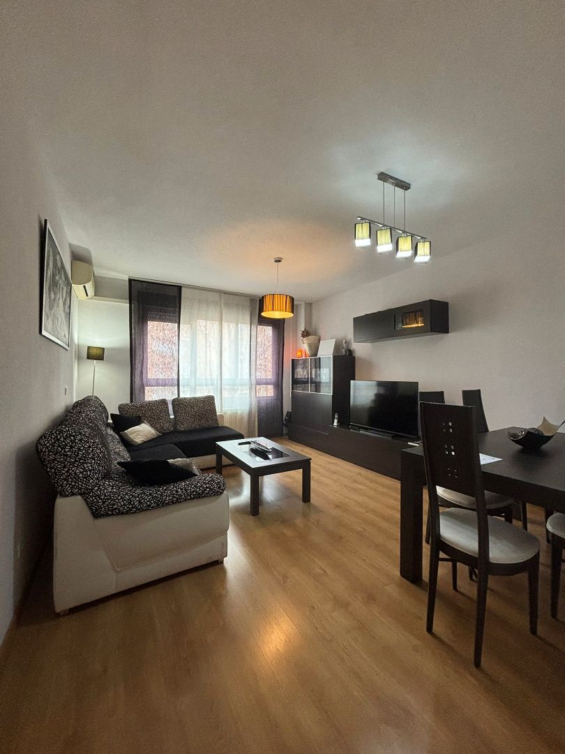 Living room of Flat for sale in Arganda del Rey  with Air Conditioner, Heating and Storage room