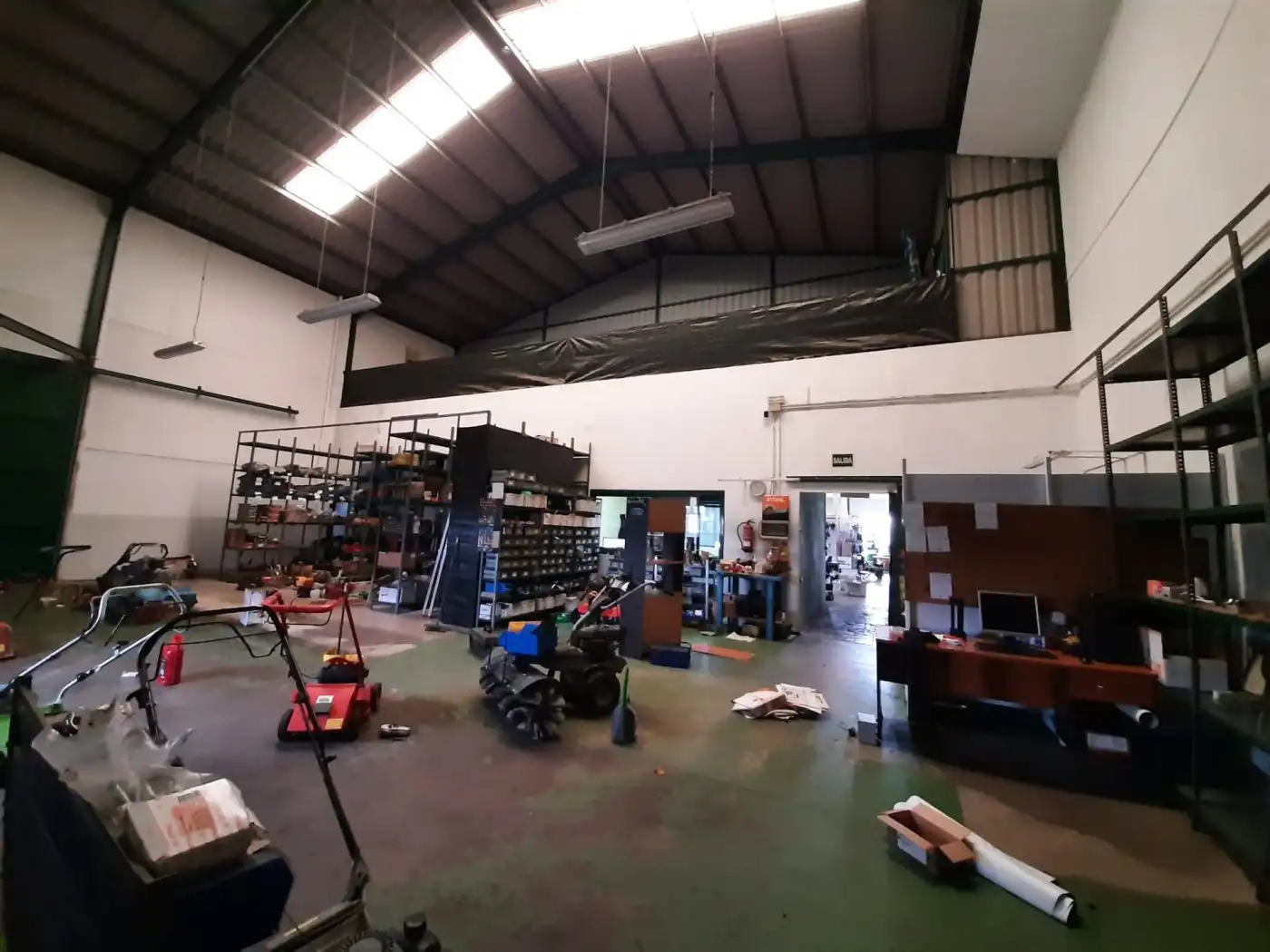Nau industrial en venda a Malpartida de Cáceres, imagen 26