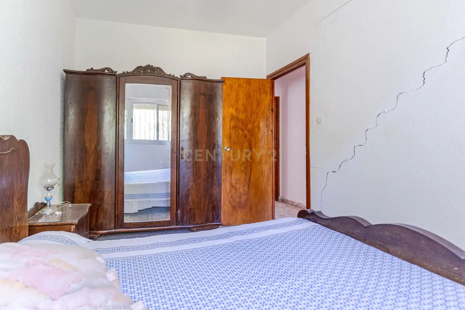 Habitación de Finca rústica en venta en Carataunas con Jardín privado, Trastero y Piscina