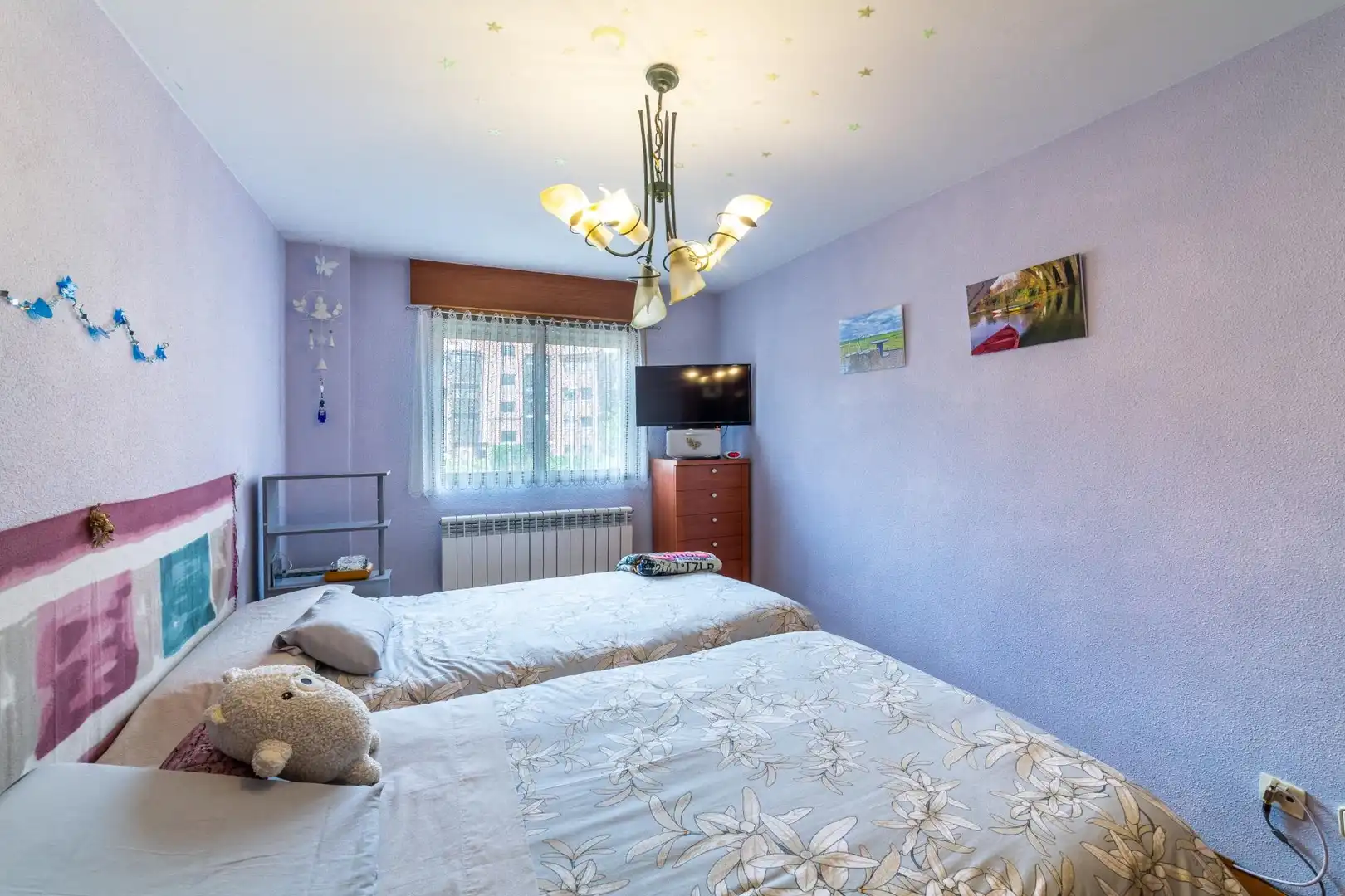 Bedroom of Flat for sale in Valladolid  with Heating, Storage room and Community pool