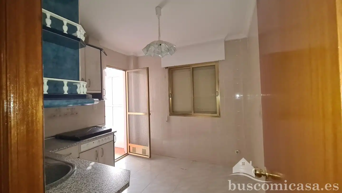 Küche von Wohnung zum Verkauf in Jódar mit Balkon