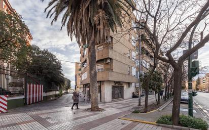 Vista exterior de Pis en venda en  Granada Capital amb Aire condicionat, Calefacció i Parquet