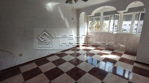 Foto 2 de Piso en venta en Astilleros - La Paz - Loreto - El Corte Inglés, Cádiz Capital