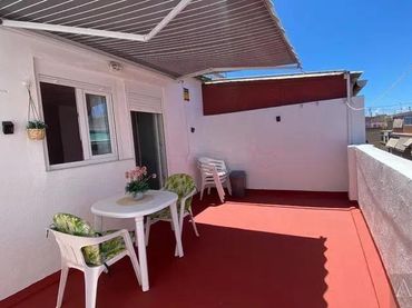 Piso en venta en Pla - Carolinas