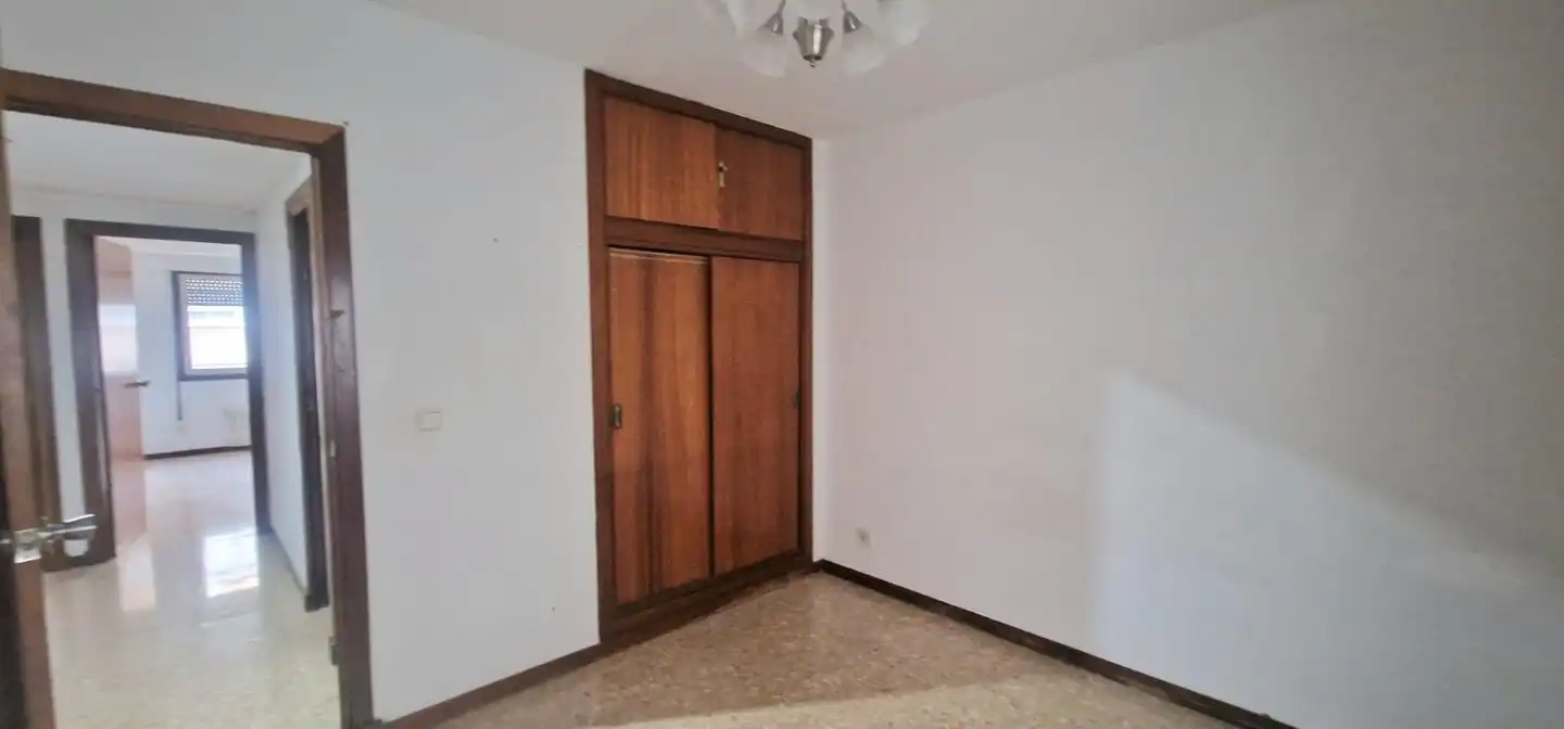 Habitación de Piso en venta en Zaragoza con Calefacción, Terraza y Trastero
