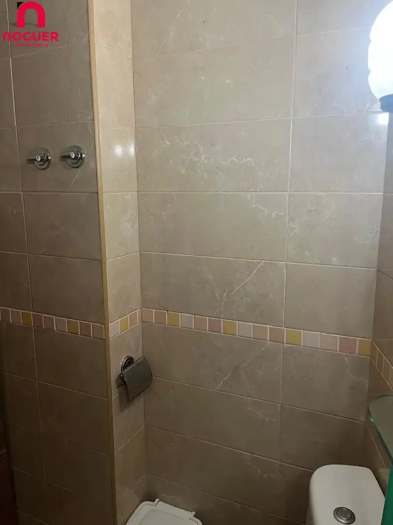 Bany de Pis en venda en Córdoba amb Aire condicionat i Calefacció