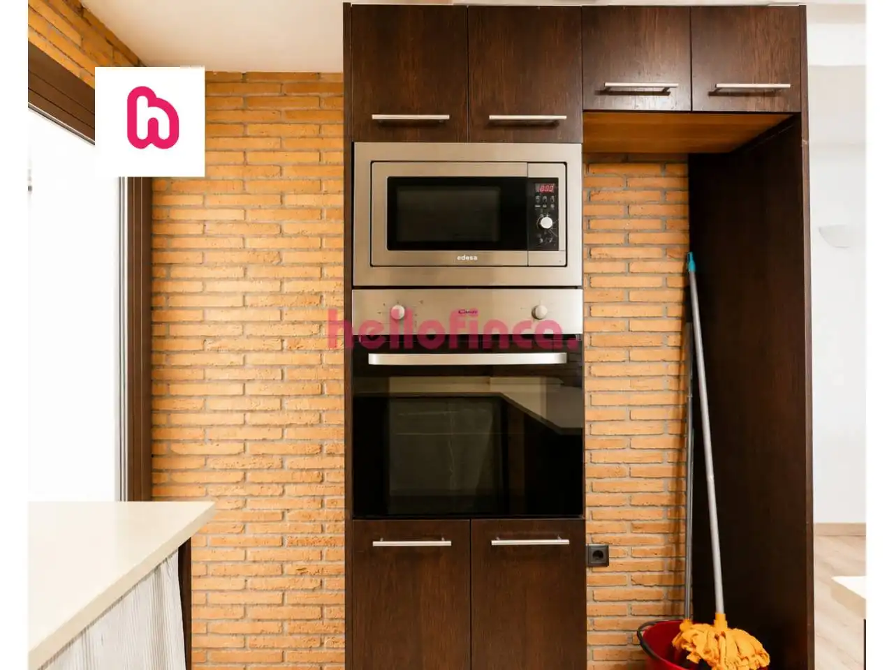 Kitchen of Flat for sale in Vilanova i la Geltrú  with Air Conditioner, Heating and Private garden