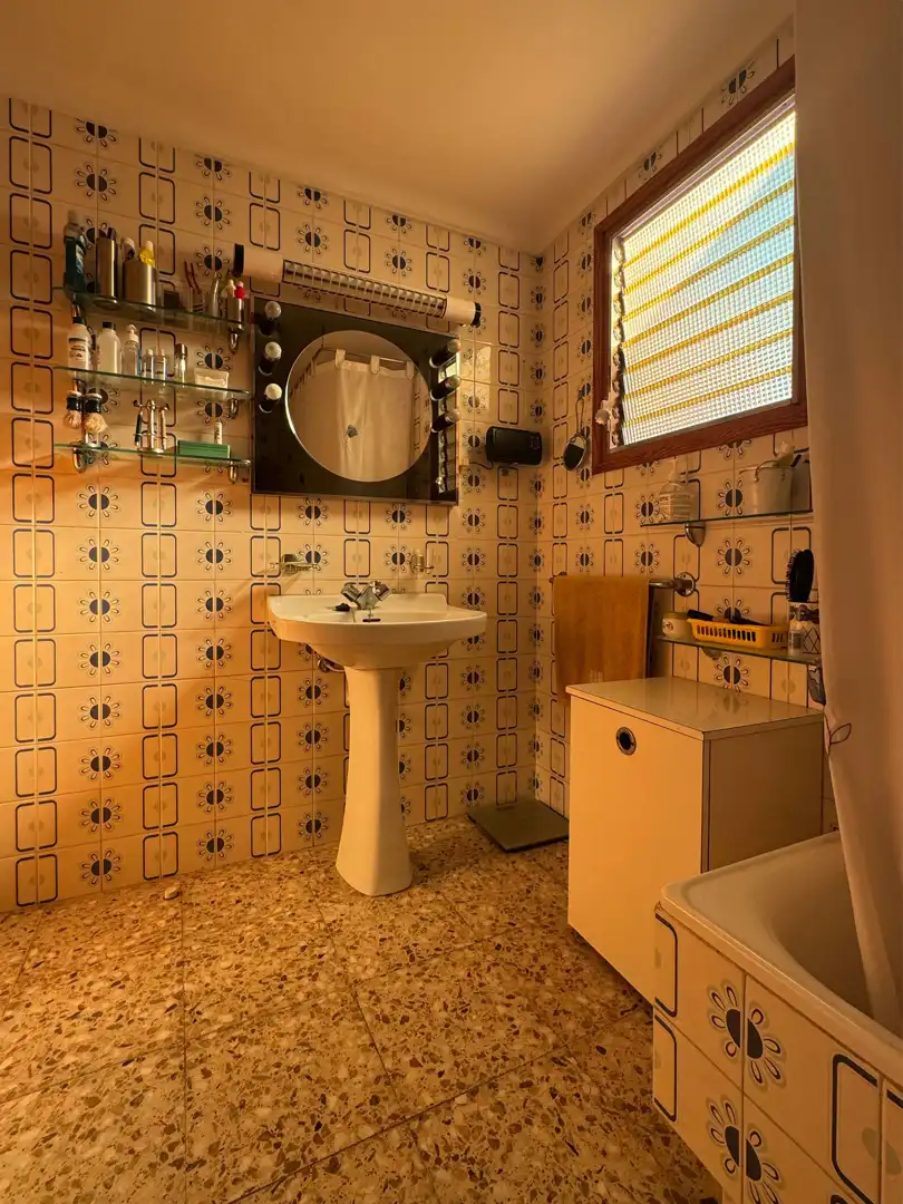 Bany de Casa o xalet en venda en Maella amb Moblat, Forn i Rentadora