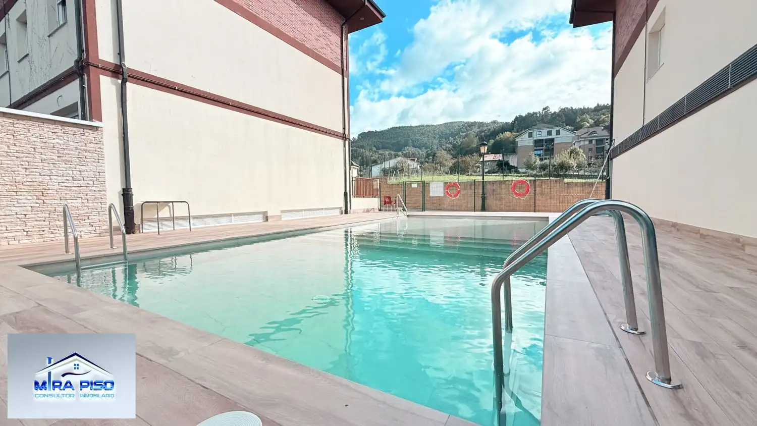 Piscina de Dúplex en venda en Limpias, Cantabria