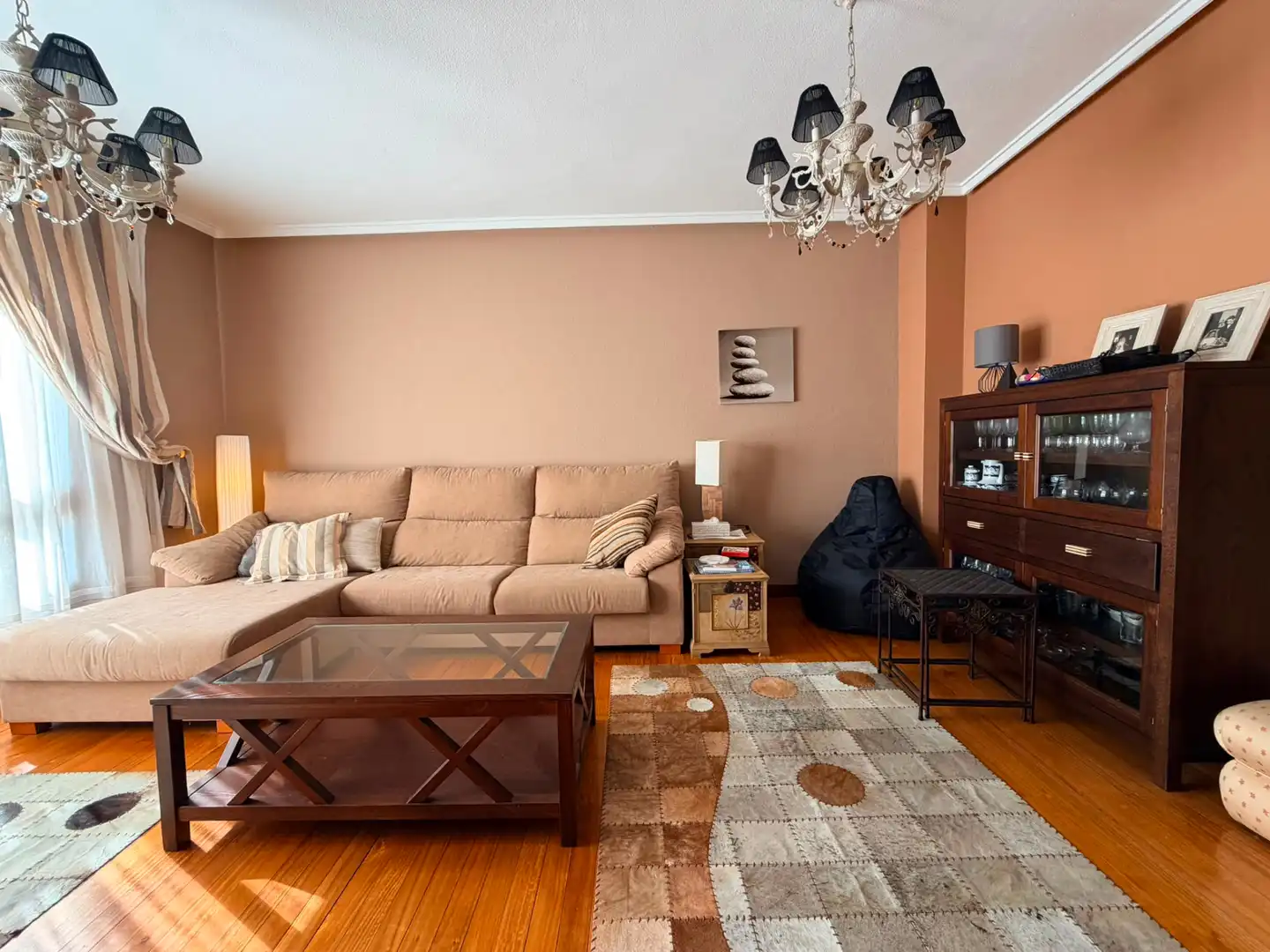 Sala d'estar de Casa o xalet de lloguer en Begonte amb Calefacció, Jardí privat i Terrassa
