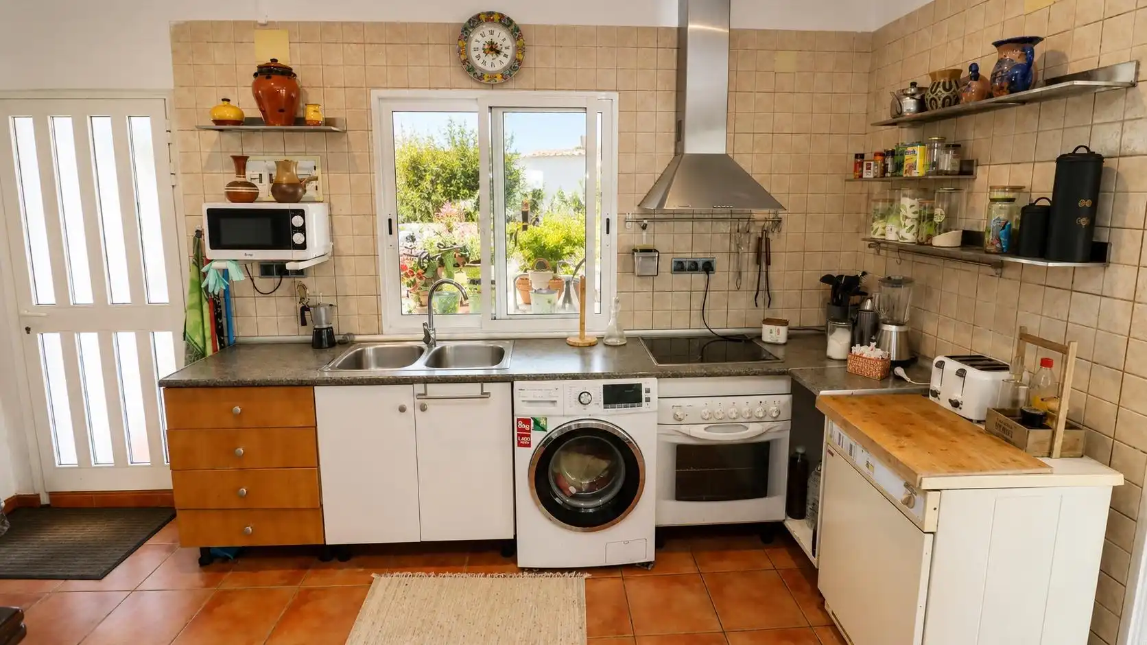 Kitchen of Country homes for sale in Alcanar  with Private garden and Community pool