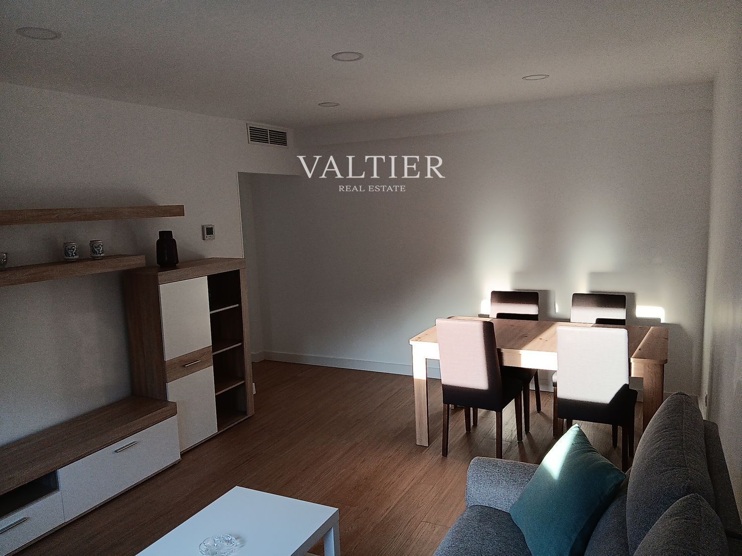 Bedroom of Flat for rent in  Madrid Capital  with Air Conditioner, Terrace and Furnished