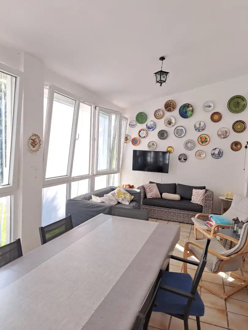 Sala d'estar de Casa o xalet en venda en Albalate de Zorita amb Calefacció, Jardí privat i Terrassa