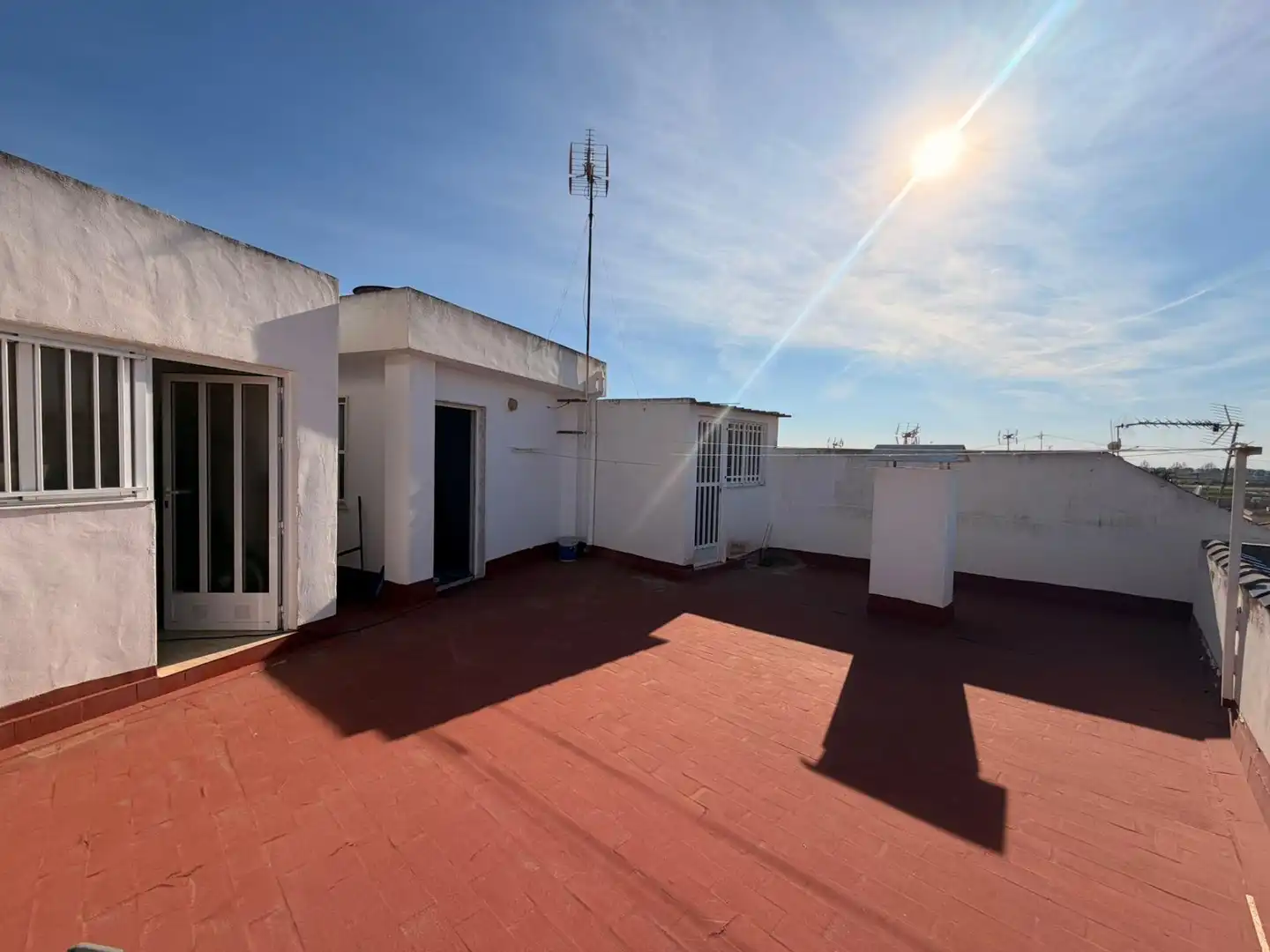 Vista exterior de Piso en venta en Molins - Campaneta - San Bartolomé