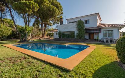 Jardí de Casa o xalet en venda en  Córdoba Capital amb Terrassa i Piscina