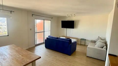 Foto 2 de Piso en venta en Santa Bárbara - Ciudad Deportiva, La Línea de la Concepción