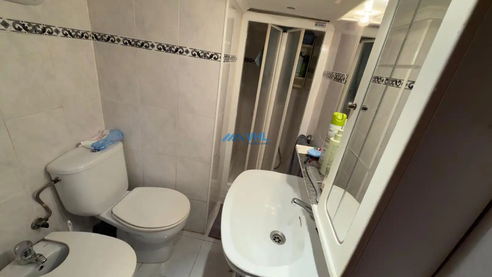 Baño de Piso en venta en Castro-Urdiales con Calefacción, Trastero y Amueblado