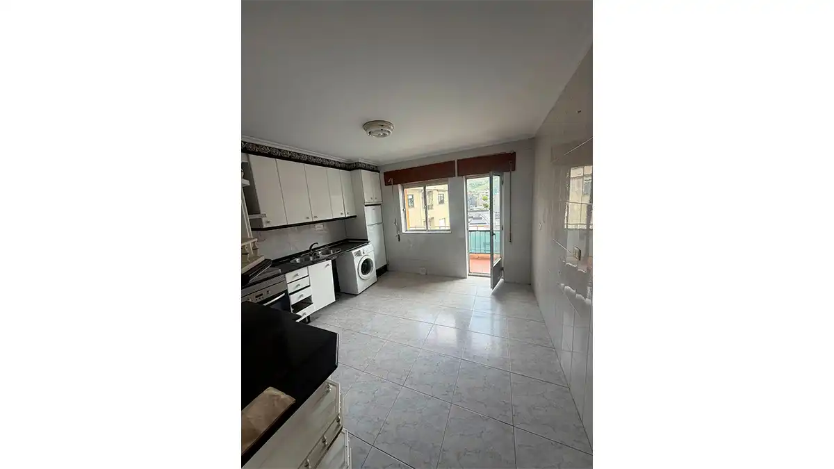 Cocina de Piso en venta en O Barco de Valdeorras  