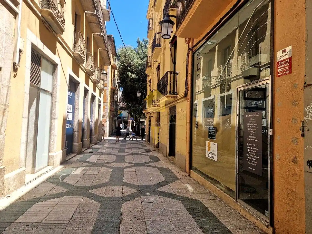 Local commercial à louer à Joan Maragall, imagen 17