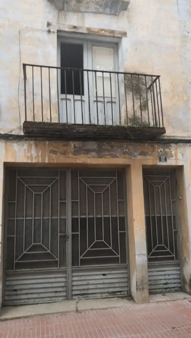 Immobles singulars en venda a C/ Rosario