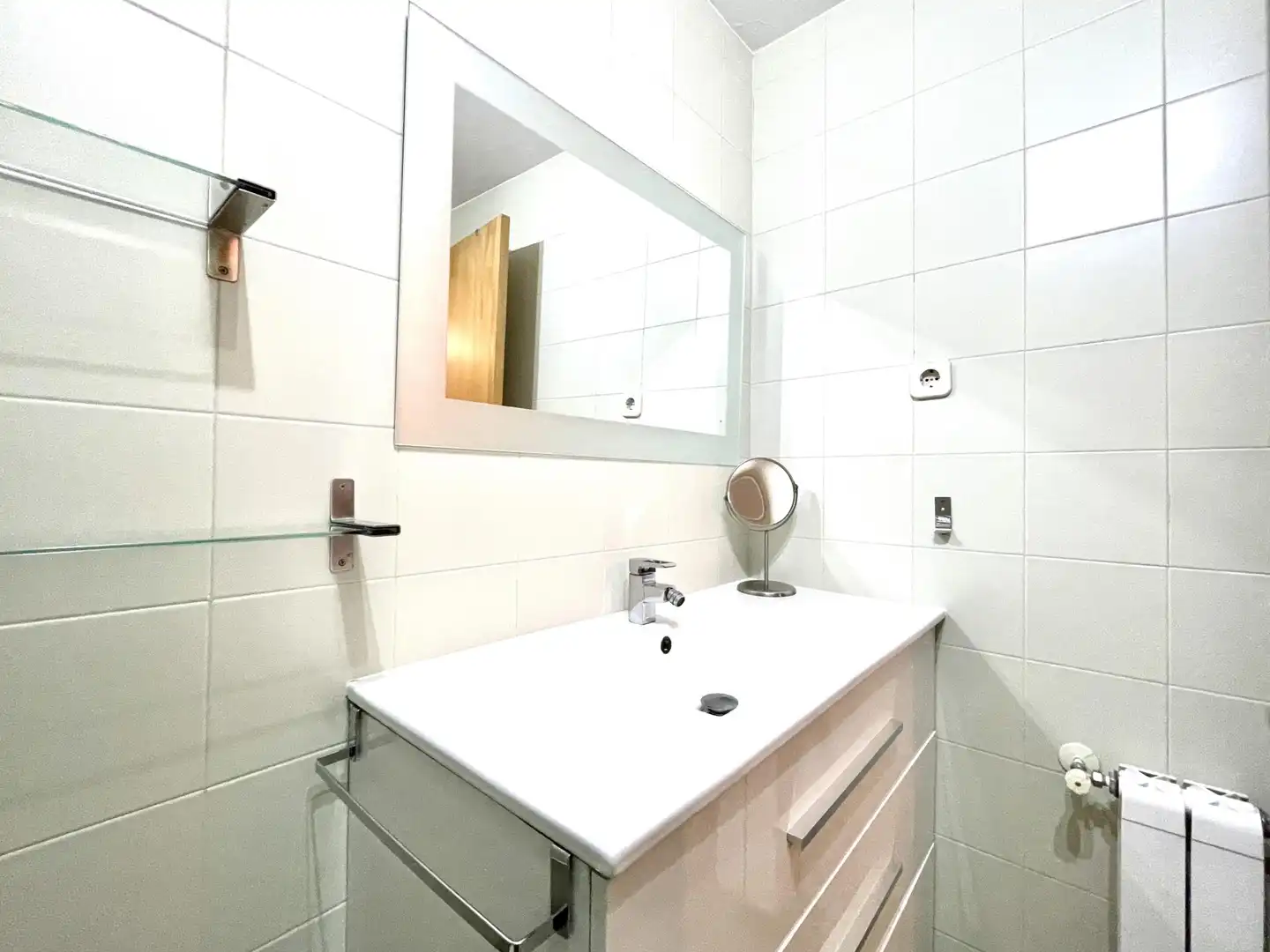 Flat for rent in NAVIA, Las Águilas