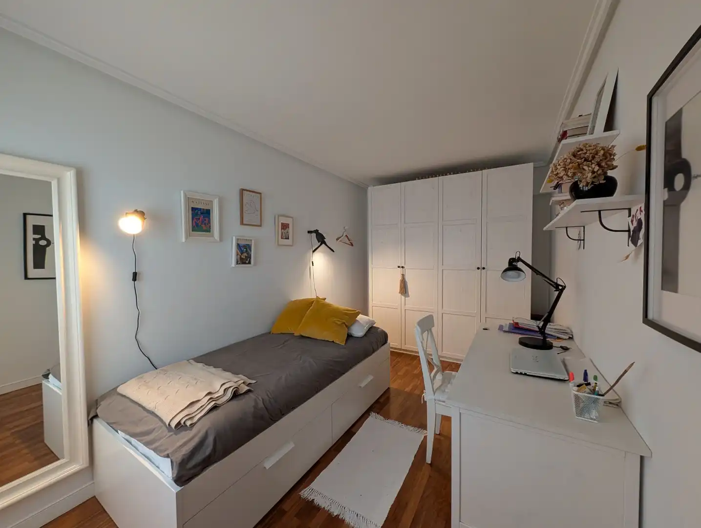 Habitación de Piso en venta en Donostia - San Sebastián  con Calefacción, Terraza y Amueblado