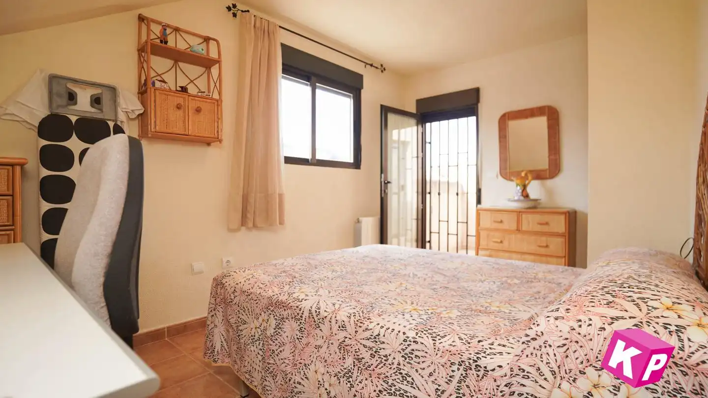 Bungalow amb piscina en venda a Avinguda de Portugal, imagen 38