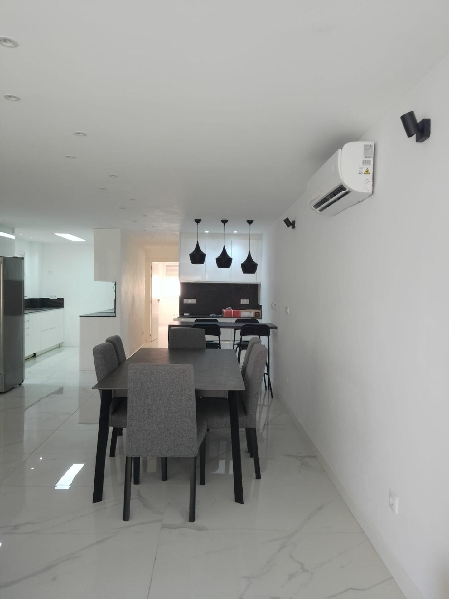 Esszimmer von Wohnungen miete in Paterna mit Klimaanlage, Terrasse und Balkon