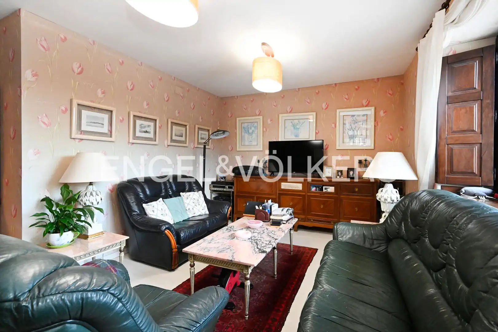 Sala de estar de Casa o chalet en venta en Reocín con Calefacción, Jardín privado y Terraza