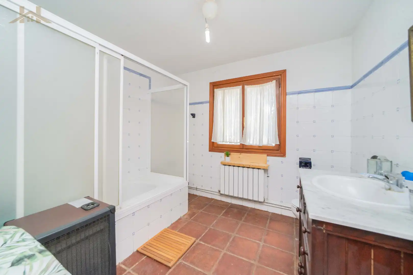 Baño de Finca rústica en venta en Brunete con Jardín privado, Trastero y Piscina