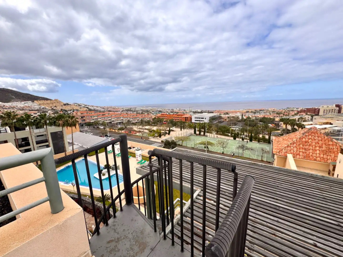 Habitación de Ático en venta en Adeje con Terraza, Trastero y Amueblado