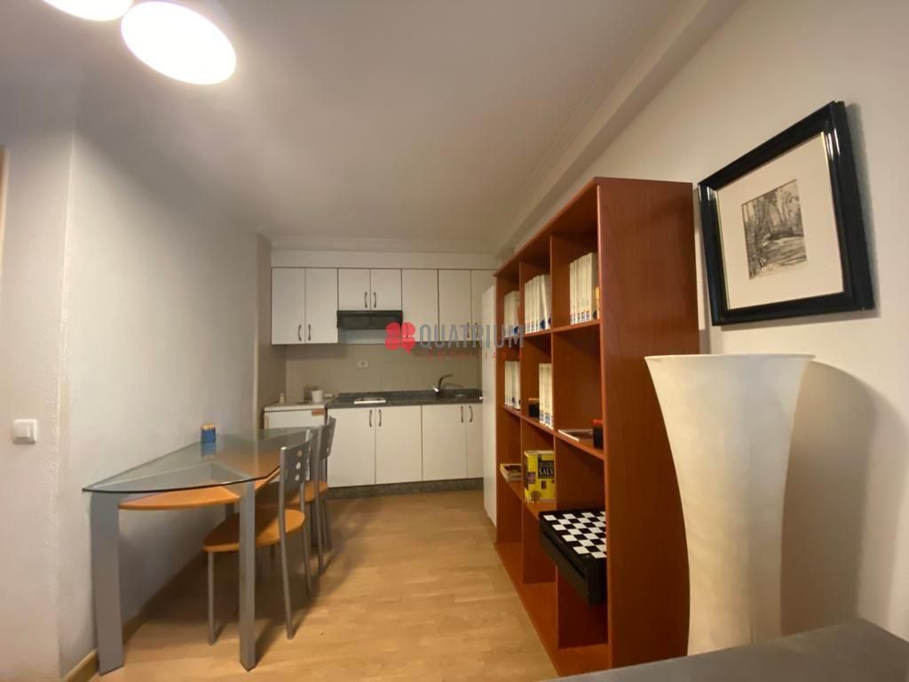 Kitchen of Apartment to rent in Santiago de Compostela   with Heating