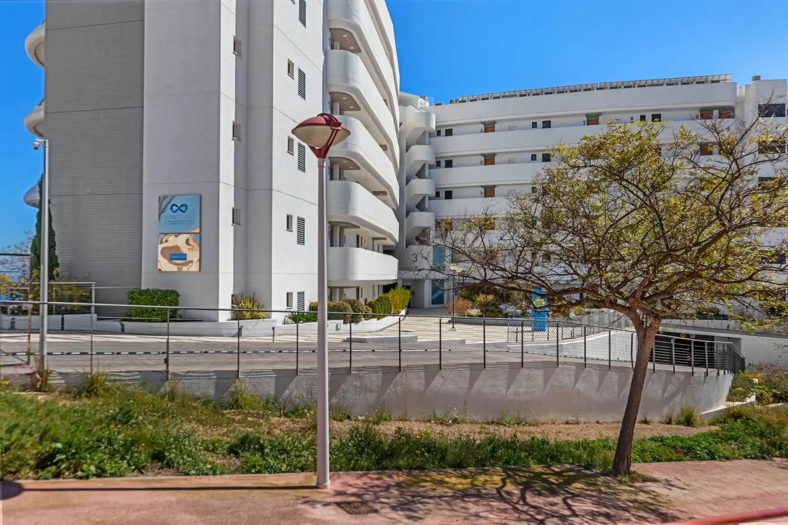 Vista exterior de Apartament en venda en Elche / Elx amb Aire condicionat, Calefacció i Jardí privat