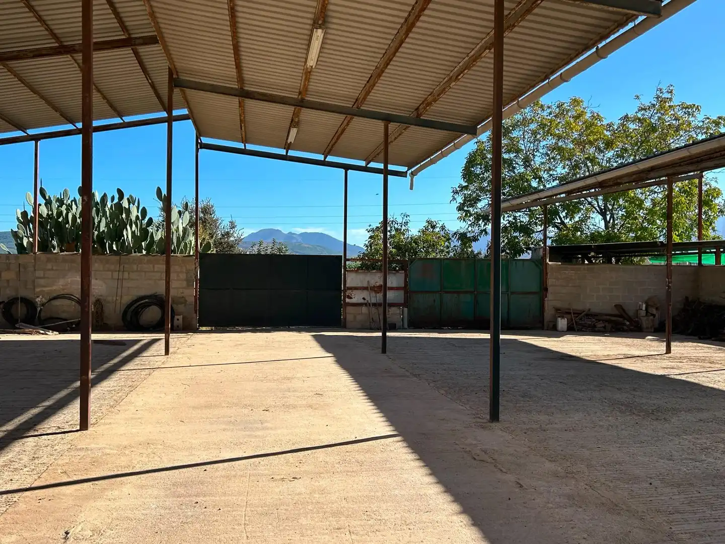 Casa rústica con terraza en venta en Zona de la Vega, imagen 9