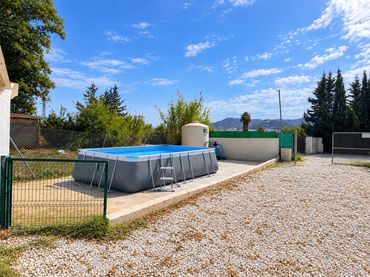 Casa rústica amb piscina en venda a Cártama pueblo