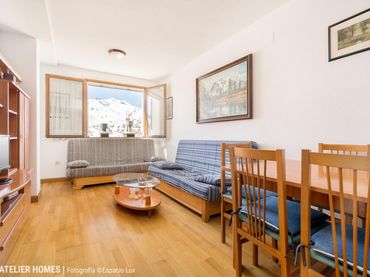 Appartement avec piscine à vendre à Avenida PIRINEOS, AG. FORMIGAL 3