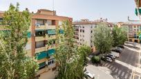 Exterior view of Flat for sale in  Granada Capital  with Terrace and Balcony