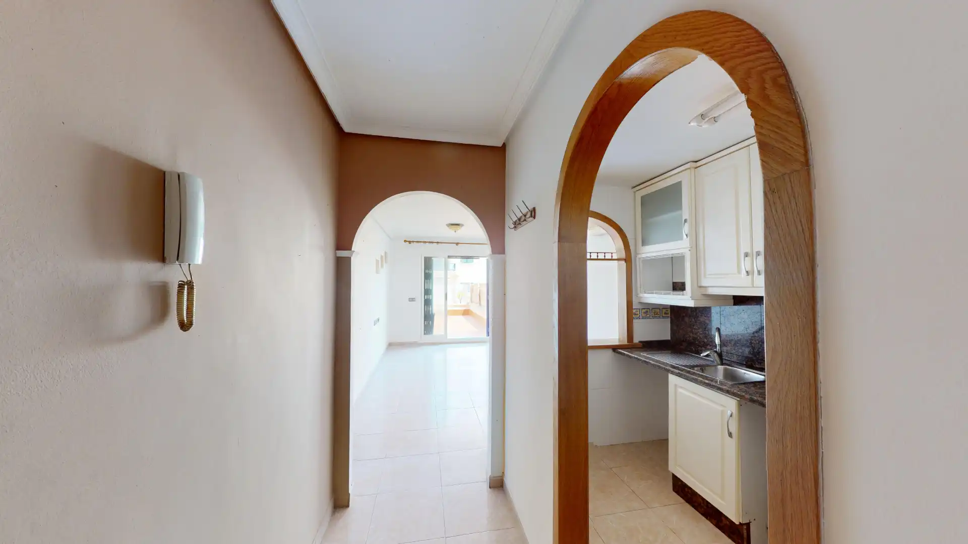 Flat for sale in Torrevieja  with Air Conditioner, Terrace and Community pool