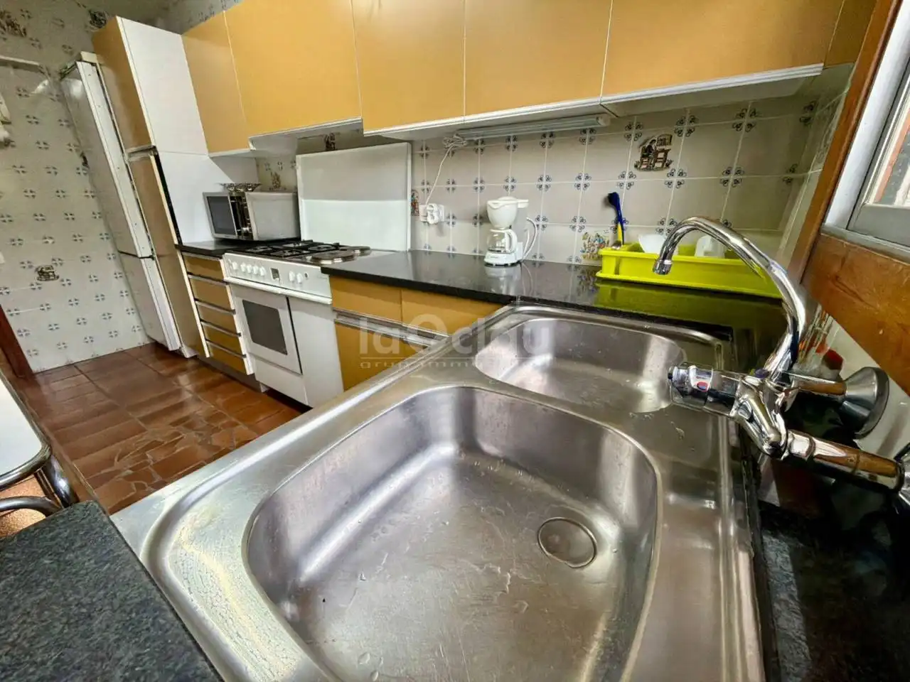 Cuina de Casa o xalet en venda en Tavèrnoles amb Jardí privat i Terrassa