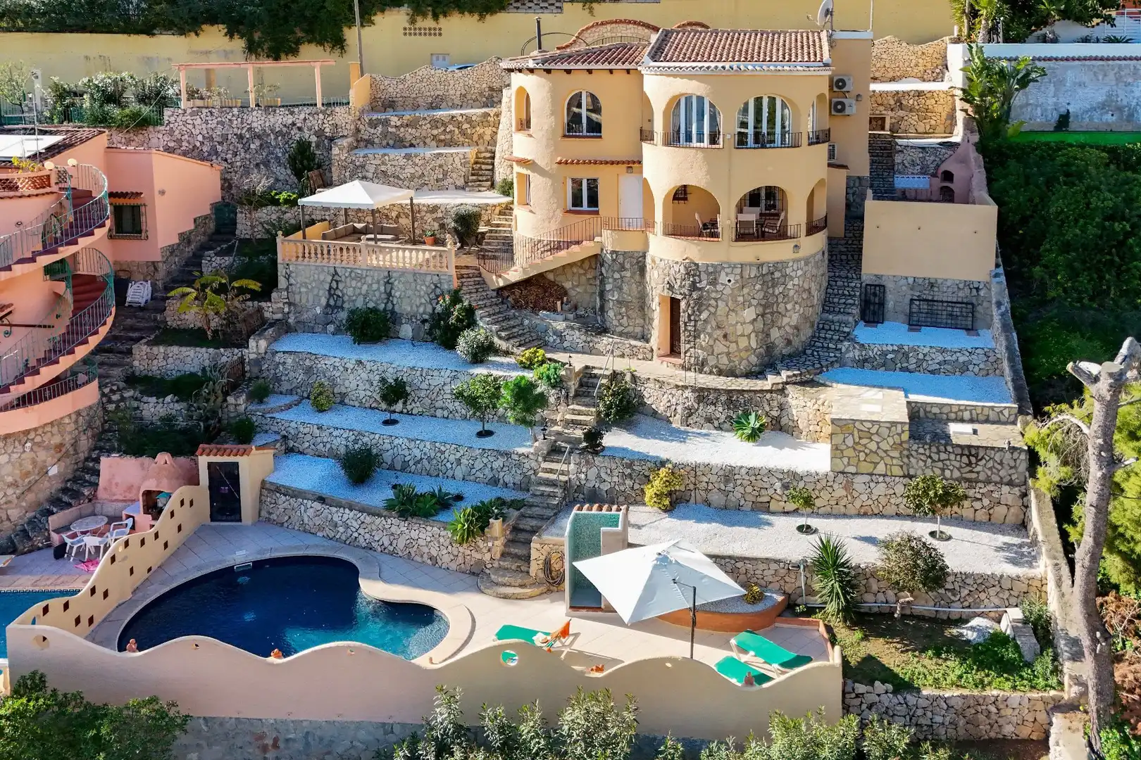 Exterior view of Houses for sale in Calpe / Calp