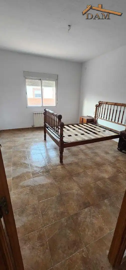 Habitación de Casa adosada de alquiler en Layos