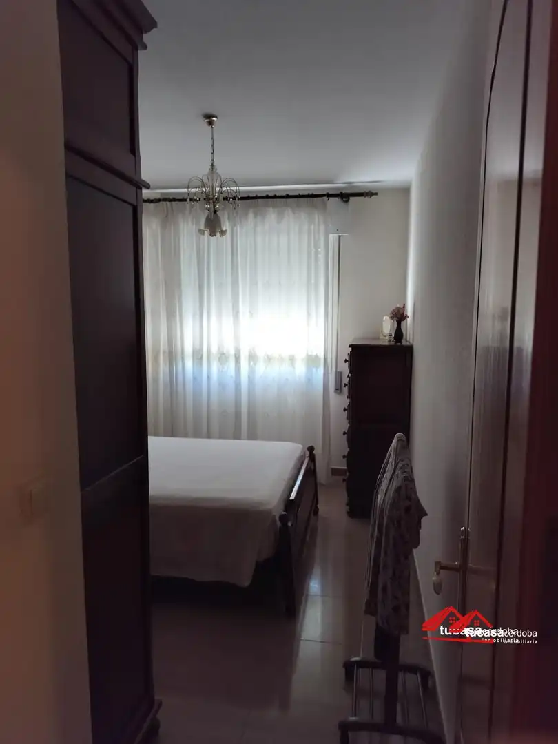 Bedroom of Flat for sale in Córdoba  with Air Conditioner and Balcony