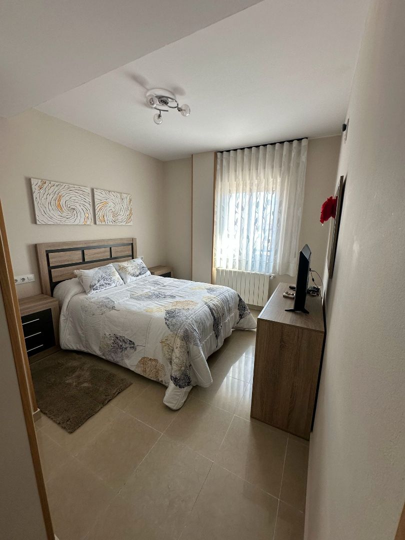 Schlafzimmer von Wohnung zum verkauf in Don Benito mit Heizung, Abstellraum und Möbliert