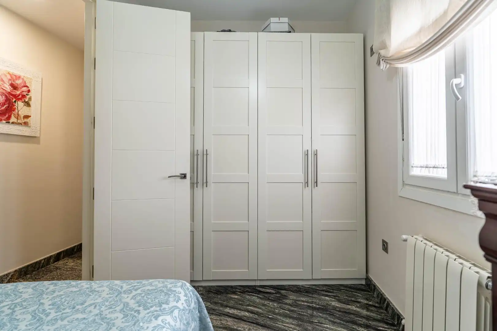 Schlafzimmer von Dachboden zum Verkauf in Sevilla mit Klimaanlage, Heizung und Terrasse