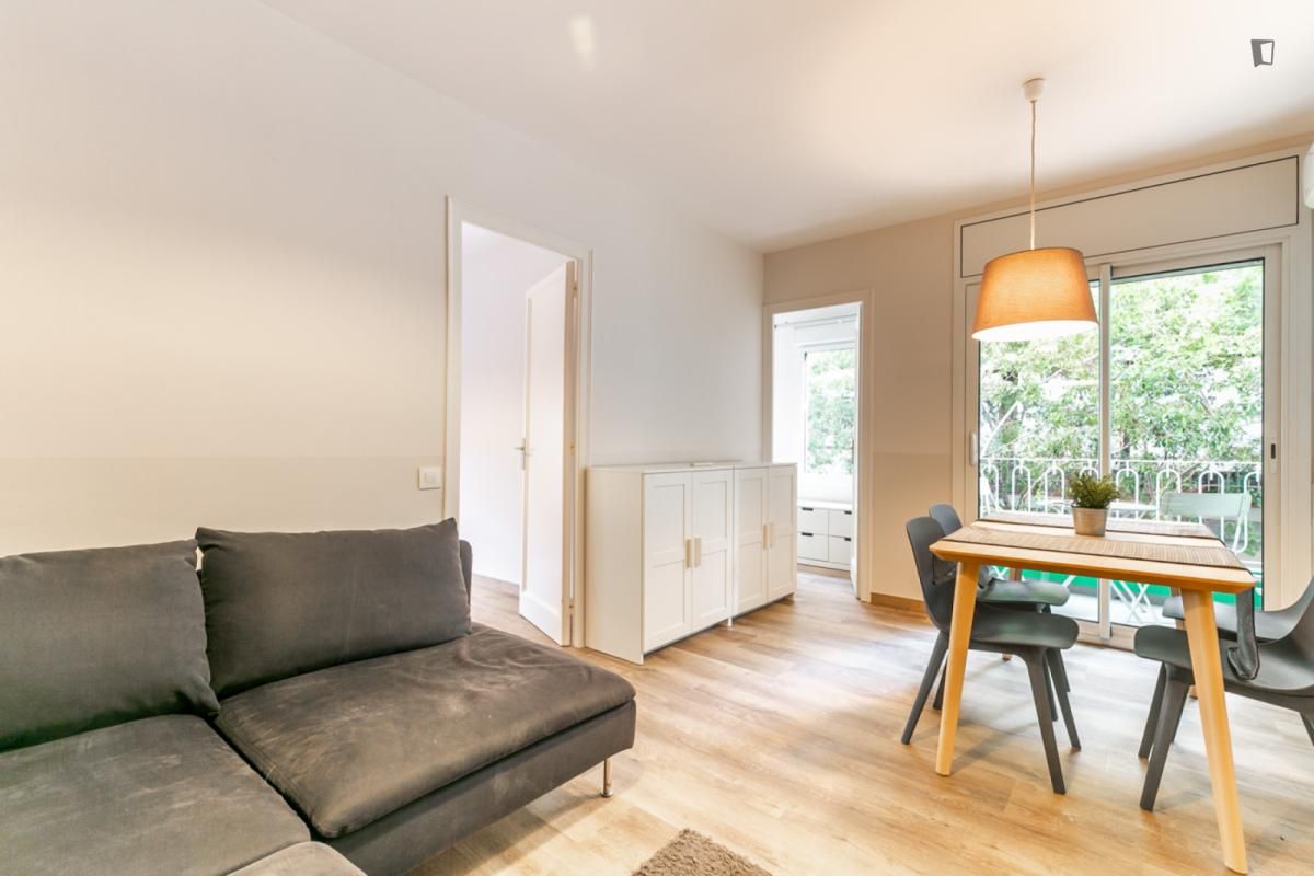 Sala d'estar de Apartament de lloguer en  Barcelona Capital amb Aire condicionat, Moblat i Forn