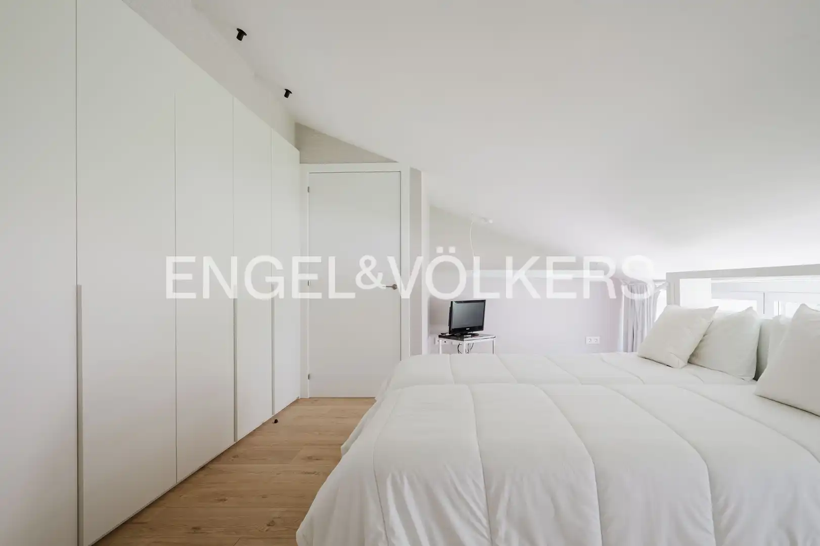 Habitación de Casa o chalet de alquiler en Donostia - San Sebastián  con Calefacción, Terraza y Piscina