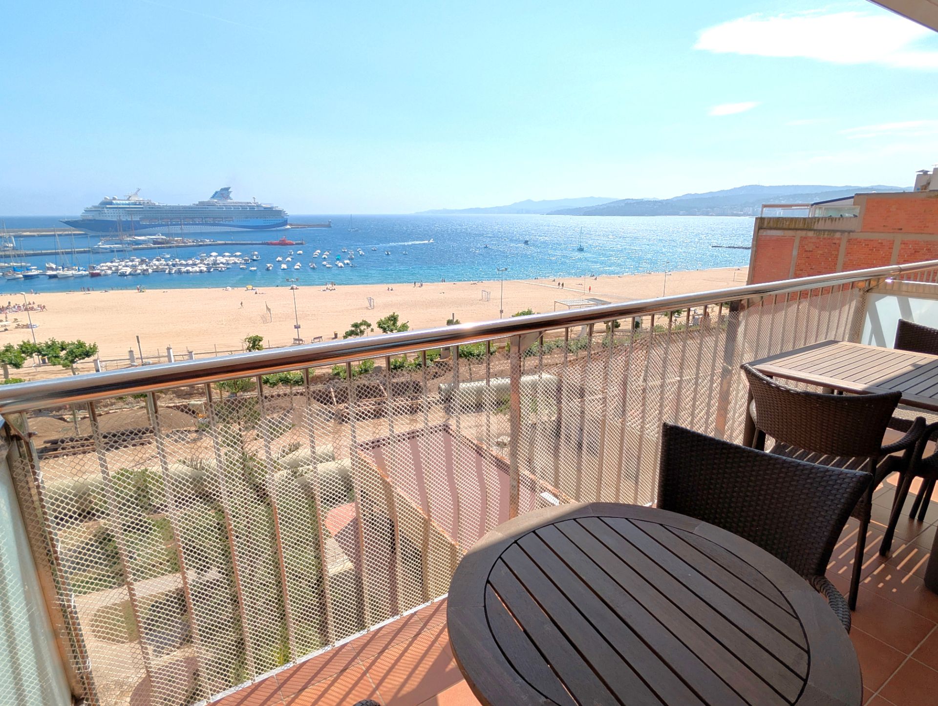Habitación de Apartamento en venta en Palamós con Aire acondicionado, Calefacción y Terraza
