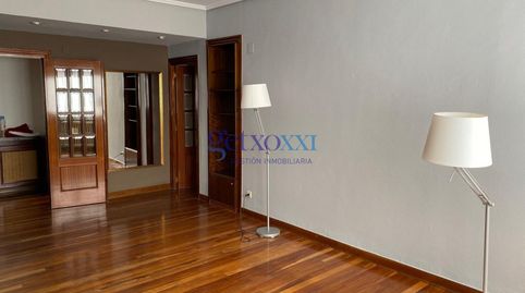 Foto 2 de Piso en venta en Artecalle Kalea, 6, Las Arenas, Getxo